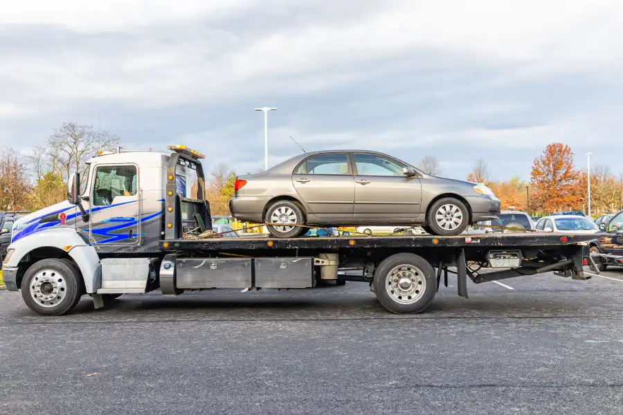 Reliable Auto Towing Service in Neoga, IL